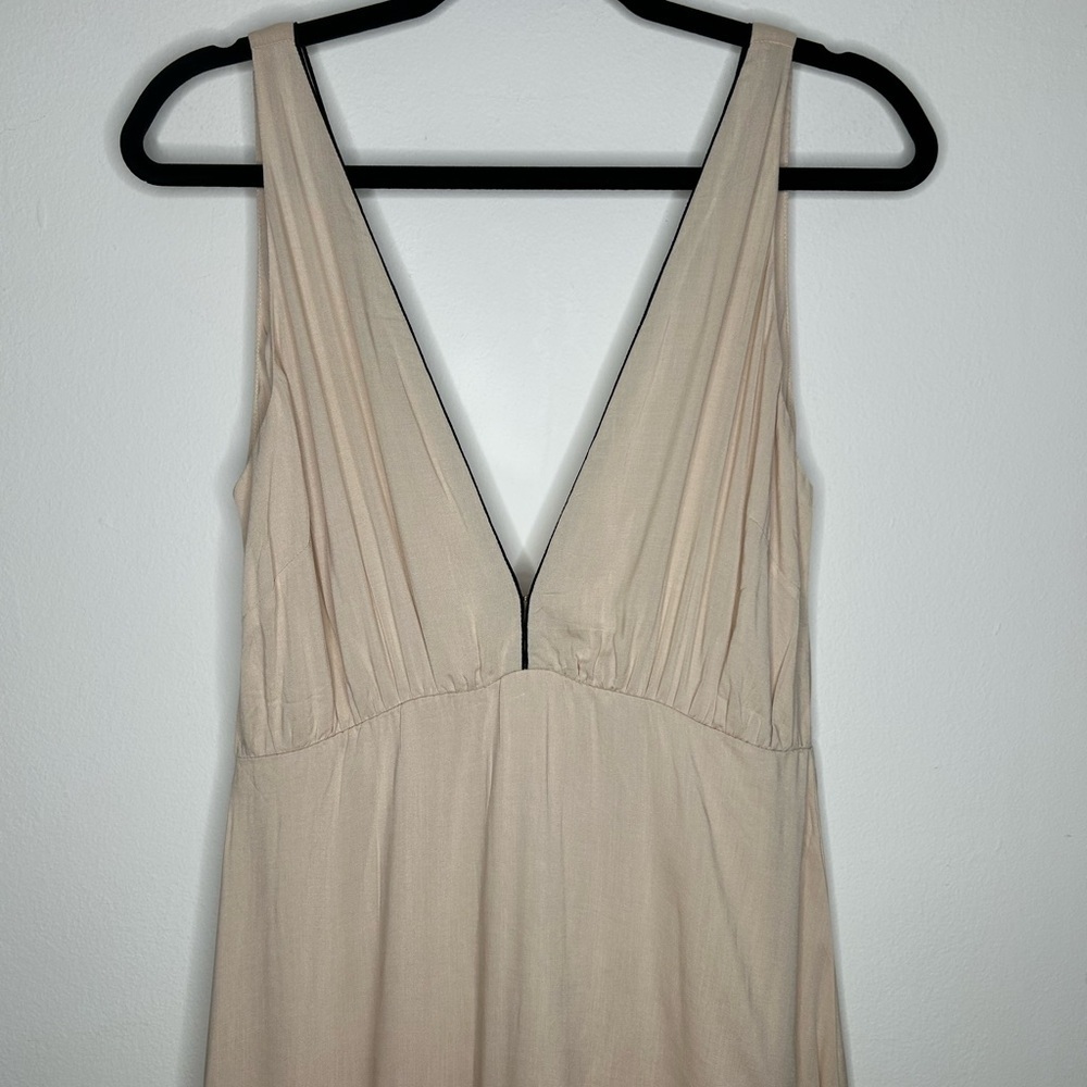 NWT Aura The Label Lauren Midi Dress Plunging V Neck Cream Large Slit Boho Chic - Picture 5 of 12
